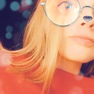 Meet your Posher, Alana